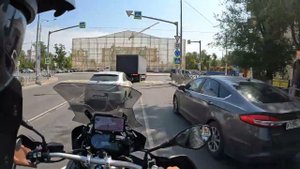 Прохват на мотоцикле по Мариуполю