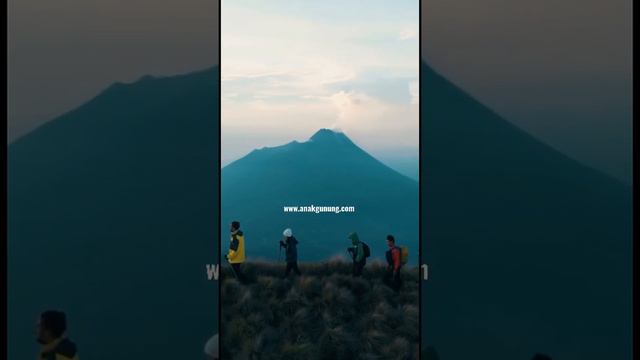 Savana Gunung Merbabu via Suwanting info trip +6281338899954