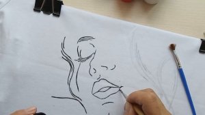 Рисунок акриловыми красками на ткани