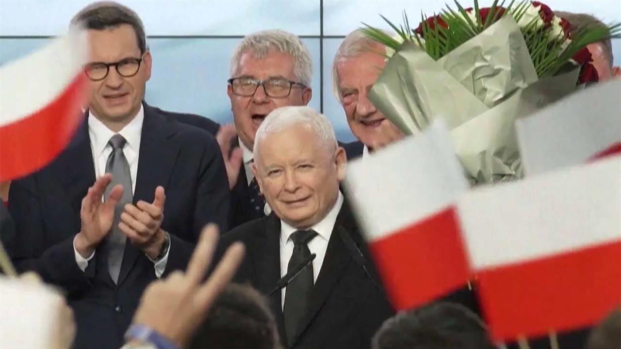 В Польше станут известны предварительные результаты парламентских выборов