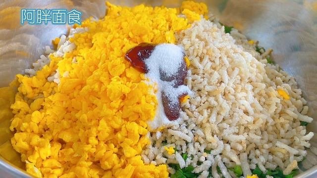 玉米面饺子皮，记住这一招，不会发硬，不会开裂，筋道柔软还耐煮【阿胖面食】