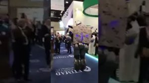 Робот на выставке в арабских эмиратах