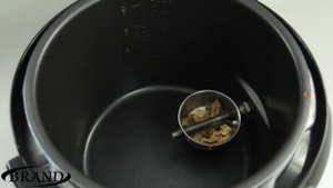 Сало в коптильне-скороварке Brand 6060