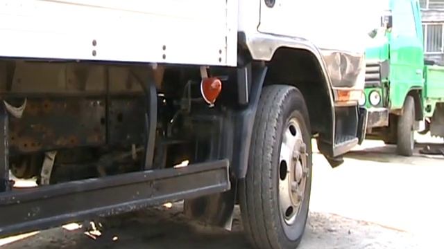 Mitsubishi Canter 1997 Обзор грузовика. смотреть онлайн