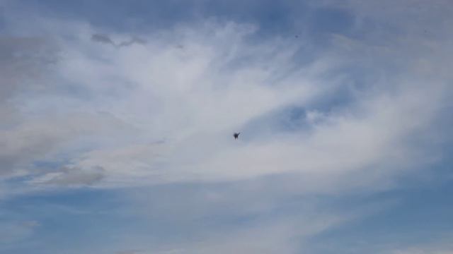 Барнаул. День города 2015. Авиашоу. группа "Стрижи".ч.4 смотреть онлайн