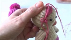 Пупс крючком. Часть 5. Прическа // мастер-класс toyfabric