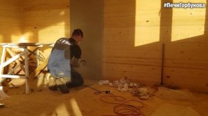 Монтаж отопительной печи-камина Бавария три стекла. Работа монтажной бригады компании Печи Горбунов