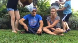 CHRISTINE TAYLOR & BEN STILLER #ProjectALS #IcebucketChallenge 18 08 2014