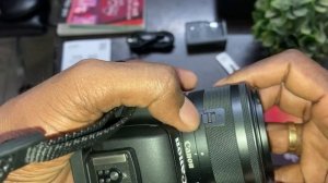 Canon EOS M50 Mark II - Lens ko kaise fit karein ? Kaise Nikalein ? Lens Zoom in Zoom Out kaise ho?