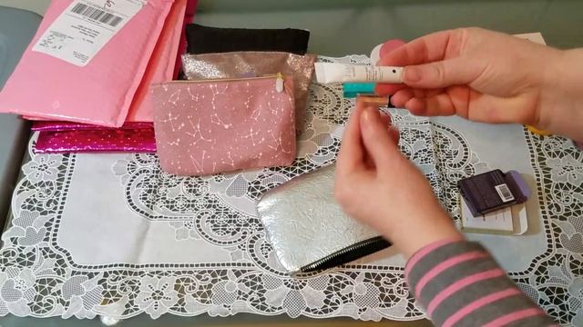 Косметика от IPSY в Декабре 2019 / Открываем новую косметичку смотреть онлайн