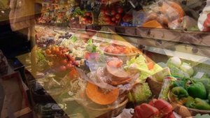 London | Harrods | Travel Guide