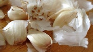 Свинина, тушеная с черносливом