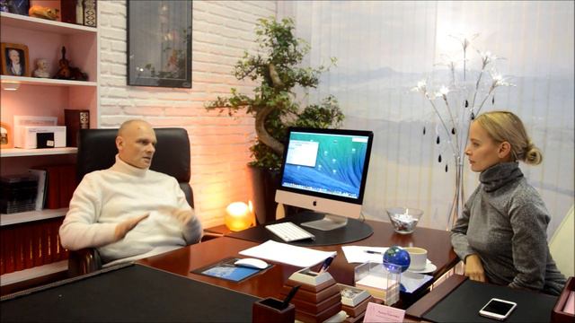 Серия интервью с Ю. Волынкиным / Видео 5 / Отношение к пластическим хирургам смотреть онлайн