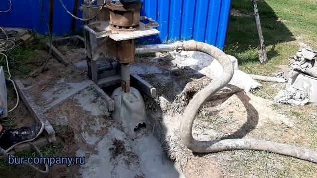 скважина в деревне, известняк смотреть онлайн