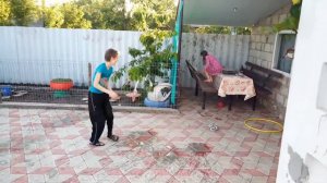 Шарик лопнул.