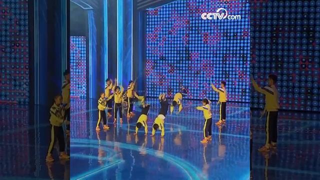 Шоу «Прыжки со скакалкой» смотреть онлайн