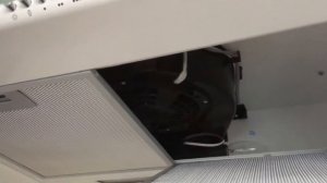 Вытяжка, которая втягивает все в себя