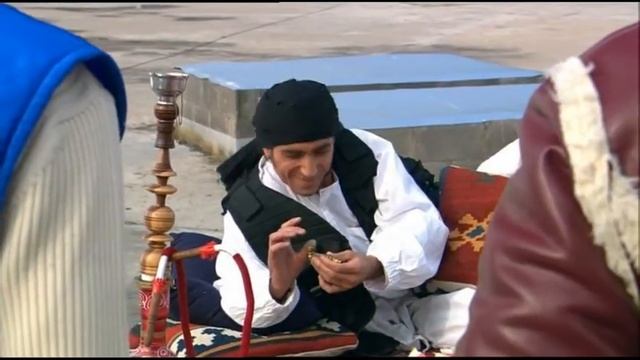 А когда я нервничаю, то начинаю палить почём зря
