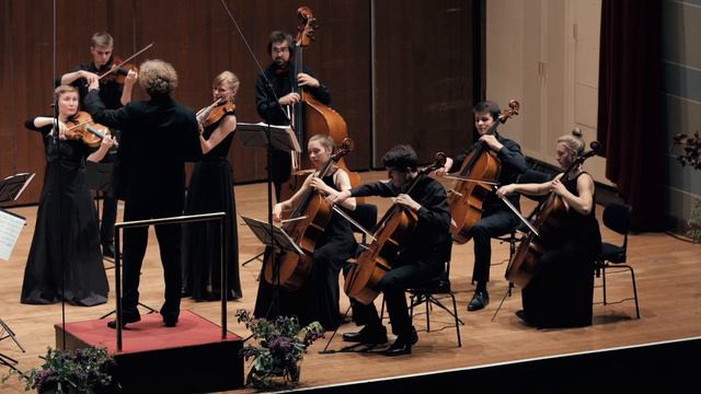 Carlos Gardel - Por una cabeza - 2 (arr. for string orchestra) смотреть онлайн