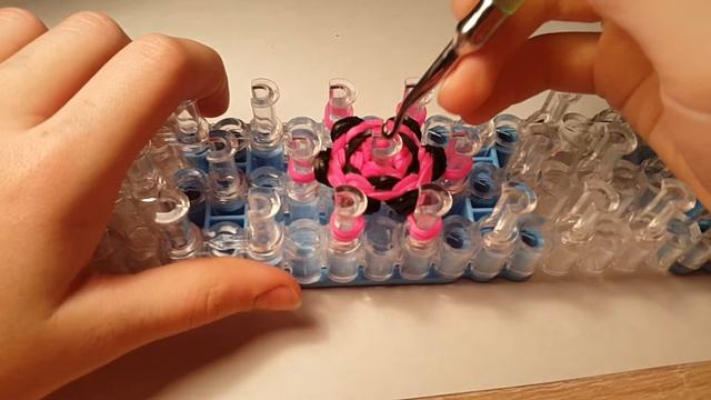 как сплести из резинок 3д кексик смотреть онлайн