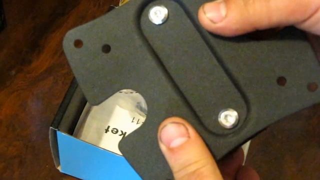 распаковка настенного крепления UniBracket смотреть онлайн