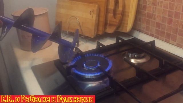 Как открутить прикипевшие,ржавые винты ледобура,проверенный советский способ.Меняем ножи у ледобура