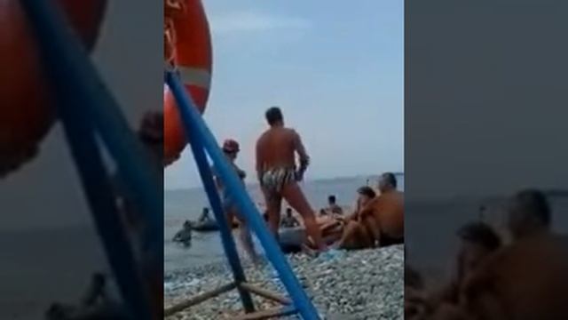 Как сушить трусы и не получить солнечный удар смотреть онлайн