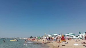 Евпаторийская погода и море продолжает радовать сезоном! 16 июля 2022. Пляж Лазурный Берег. Крым.