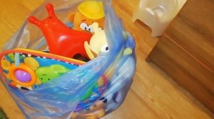 РАСХЛАМЛЕНИЕ - ОРГАНИЗАЦИЯ ХРАНЕНИЯ ДЕТСКИХ ИГРУШЕК. МОТИВАЦИЯ НА УБОРКУ - часть 5