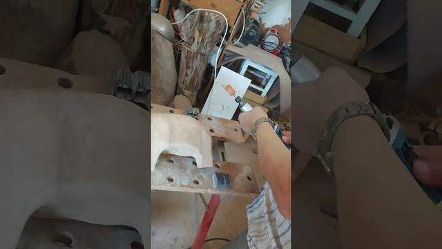 Как это делают ? Wood.Art.Скульптура .Дерево.#art #искусство # резьбаподереву #дом #дача # мастер