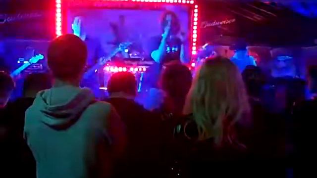 2 Minutes to Maiden 22 Acacia Ave. Iron Maiden tribute band Buffalo, NY 3/18/11 смотреть онлайн