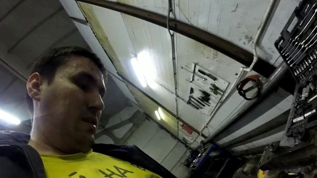 Замена муфты карданного вала BMW E39 БМВ Е39 смотреть онлайн