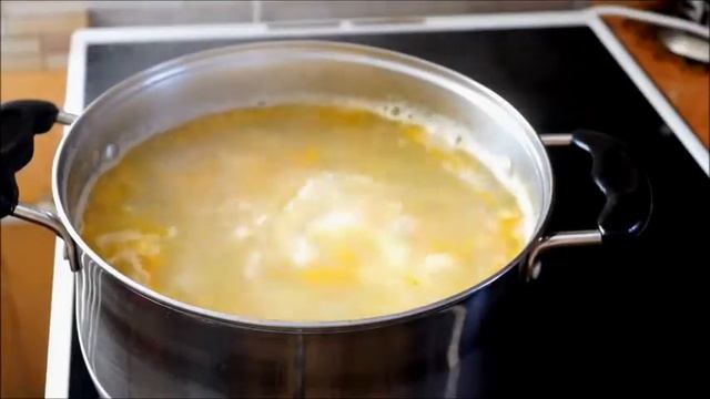 СУП СИРНИЙ ІЗ КУРЯЧИХ ШИЙОК. СУП ИЗ КУРИНЫХ ШЕЕК С ПЛАВЛЕННЫМИ СЫРКАМИ. СМАЧНО!!!