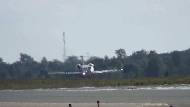 Tallinn Airport (TLL) - Jet Alliance Gulfstream G550 (OE-IVV) Vol. 4 смотреть онлайн