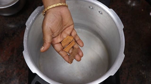 தீபாவளிக்கு விருந்து இது போல Nonveg Lunch செஞ்சு அசத்துங்க | Diwali Special Nonveg Lunch Menu смотреть онлайн