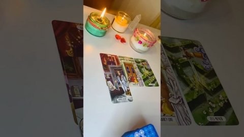 Ключ к его сердцу?️? #чтоонхочет #чтоондумает #советтаро #онлайнрасклад #отношения #ключ #таро