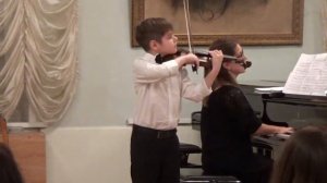 Дима Кучеренко 11 лет , скрипка М.Балакирев Экспромт,  А.Лядов Музыкальная табакерка