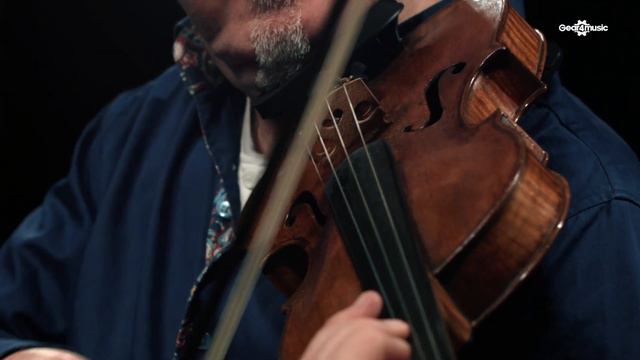 Codabow Joule Carbon Fibre Violin Bow | Gear4music demo смотреть онлайн