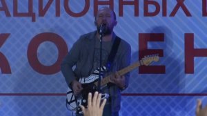 Я поклонюсь Тебе / Любовью и силой / Виталий Ефремочкин