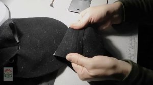 Зимние тапочки чуни из старого свитера на кожаной подошве