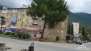 АБХАЗИЯ ОСЕНЬЮ ГАГРА   пляж  в октябре, Гранд Отель Абхазия, цены на рынке, заброшенные квартиры
