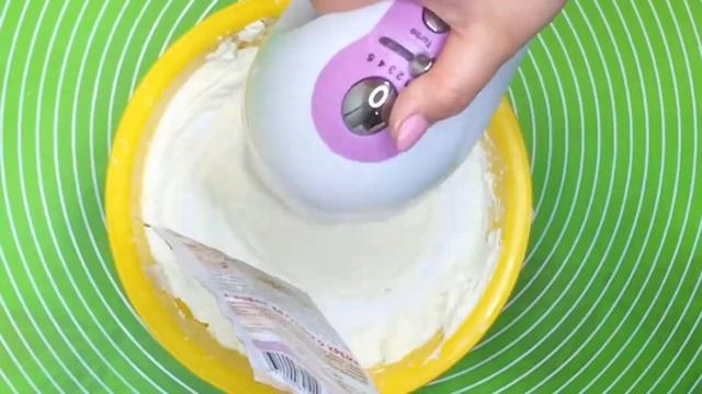 Торт со сметаной. Молочный бисквит. Самый лёгкий рецепт.