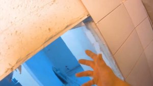 Как класть кафель над дверным проёмом?