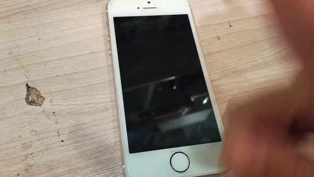 как на любом телефоне эпл л🍏 включить озвучку на экран.