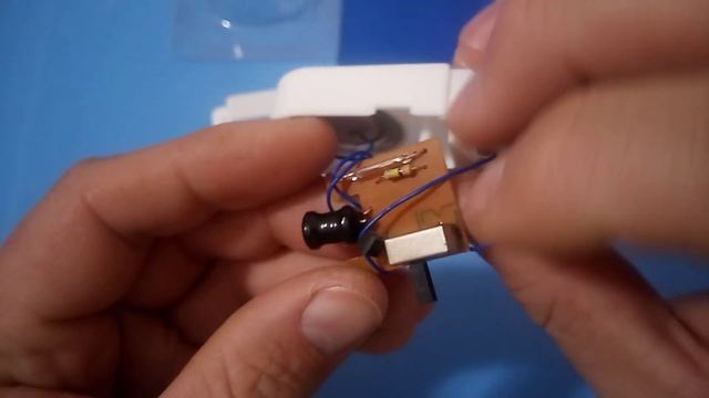 Сигнализация 1$ на герконе и магните. Разборка смотреть онлайн