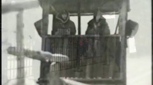 Что за дом притих, погружен во мрак...