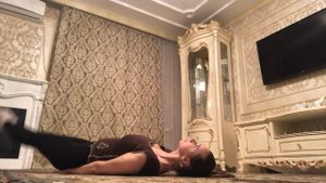 Мария Юрьевна.  Подъём ног за голову лёжа на спине, счёт 16-85