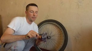 Как легко поменять ТРЕЩЕТКУ (задние звездочки)