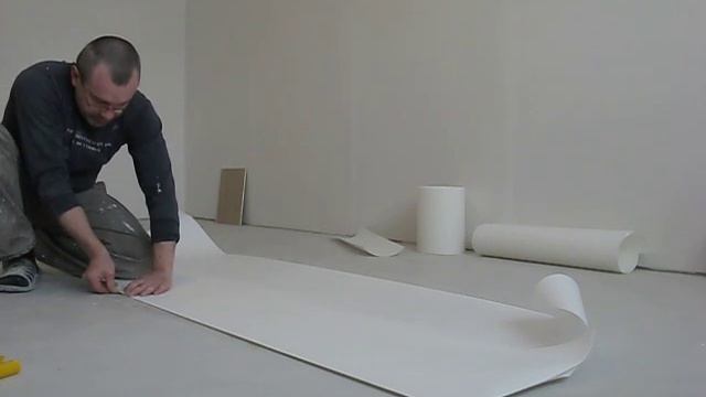 Как красиво отрезать флизелин вдоль . смотреть онлайн