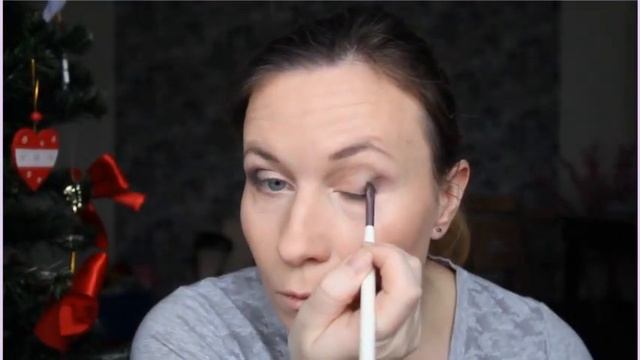 ВЕЧЕРНИЙ МАКИЯЖ смотреть онлайн